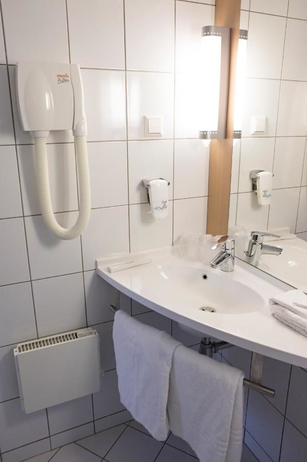 Отель Ibis Kaunas Centre Каунас-39