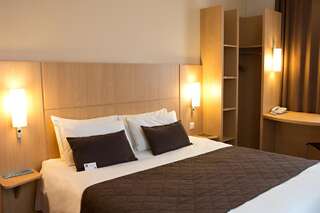 Отель Ibis Kaunas Centre Каунас Улучшенный двухместный номер с 1 кроватью-3